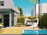 Casa / Sobrado em Condomínio para Venda em Balneário...