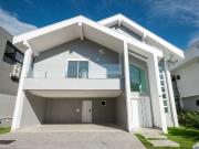 Casa / Sobrado em Condomínio para Venda em Balneário...