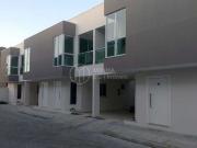 Casa / Sobrado em Condomínio para Venda em Balneário...