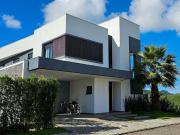 Casa / Sobrado em Condomínio para Venda em Balneário...