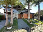 Casa / Sobrado em Condomínio para Venda em Balneário...