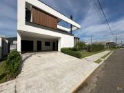 Casa / Sobrado em Condomínio para Venda em Balneário...