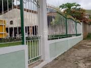 Casa / Sobrado em Condomínio para Venda em Barra do...