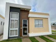 Casa / Sobrado em Condomínio para Venda em Barra dos...