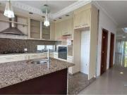 Casa / Sobrado em Condomínio para Venda em Barueri/SP...