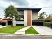 Casa / Sobrado em Condomínio para Venda em Barueri/SP...