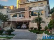 Casa / Sobrado em Condomínio para Venda em Barueri/SP...