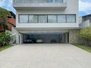 Casa / Sobrado em Condomínio para Venda em Barueri/SP...