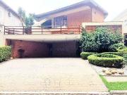 Casa / Sobrado em Condomínio para Venda em Barueri/SP...