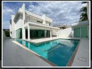 Casa / Sobrado em Condomínio para Venda em Barueri/SP...