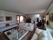 Casa / Sobrado em Condomínio para Venda em Santana de...