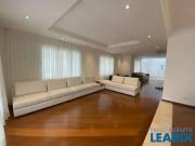 Casa / Sobrado em Condomínio para Venda em Barueri/SP...