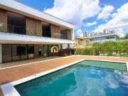 Casa / Sobrado em Condomínio para Venda em Barueri/SP...