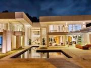 Casa / Sobrado em Condomínio para Venda em Barueri/SP...