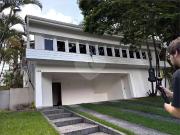 Casa / Sobrado em Condomínio para Venda em Barueri/SP...