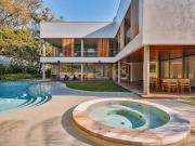 Casa / Sobrado em Condomínio para Venda em Barueri/SP...