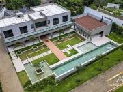 Casa / Sobrado em Condomínio para Venda em Barueri/SP...