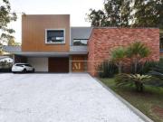 Casa / Sobrado em Condomínio para Venda em Barueri/SP...