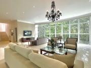 Casa / Sobrado em Condomínio para Venda em Barueri/SP...