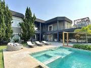 Casa / Sobrado em Condomínio para Venda em Barueri/SP...