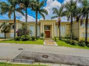 Casa / Sobrado em Condomínio para Venda em Barueri/SP...