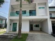 Casa / Sobrado em Condomínio para Venda em Belém/PA...