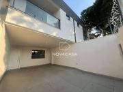 Casa / Sobrado em Condomínio para Venda em Belo...