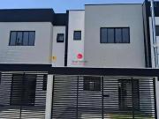 Casa / Sobrado em Condomínio para Venda em Belo...