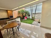 Casa / Sobrado em Condomínio para Venda em Belo...