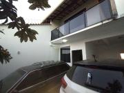 Casa / Sobrado em Condomínio para Venda em Belo...