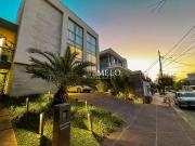 Casa / Sobrado em Condomínio para Venda em Belo...