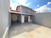 Casa / Sobrado em Condomínio para Venda em Belo...