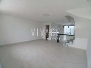 Casa / Sobrado em Condomínio para Venda em Belo...