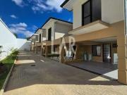 Casa / Sobrado em Condomínio para Venda em Belo...