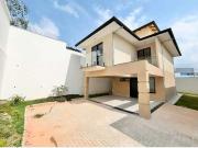 Casa / Sobrado em Condomínio para Venda em Belo...