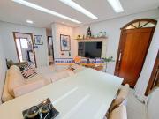 Casa / Sobrado em Condomínio para Venda em Belo...