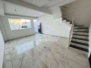 Casa / Sobrado em Condomínio para Venda em Belo...