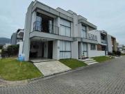 Casa / Sobrado em Condomínio para Venda em Biguaçu/SC...
