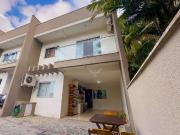 Casa / Sobrado em Condomínio para Venda em Blumenau/SC...