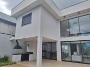 Casa / Sobrado em Condomínio para Venda em Botucatu/SP...
