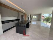 Casa / Sobrado em Condomínio para Venda em Bragança...