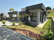 Casa / Sobrado em Condomínio para Venda em Bragança...