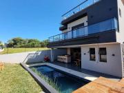 Casa / Sobrado em Condomínio para Venda em Bragança...