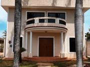 Casa / Sobrado em Condomínio para Venda em Brasília/DF...