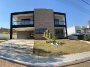 Casa / Sobrado em Condomínio para Venda em Caçapava/SP...