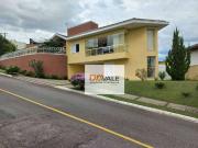 Casa / Sobrado em Condomínio para Venda em Caçapava/SP...