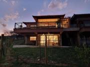Casa / Sobrado em Condomínio para Venda em Cabo Frio/RJ...