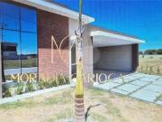 Casa / Sobrado em Condomínio para Venda em Cabo Frio/RJ...