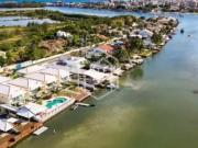 Casa / Sobrado em Condomínio para Venda em Cabo Frio/RJ...