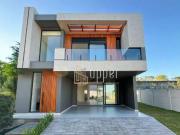 Casa / Sobrado em Condomínio para Venda em...